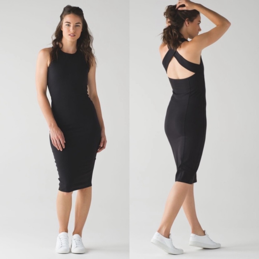Lululemon picnic play midi dress size 4